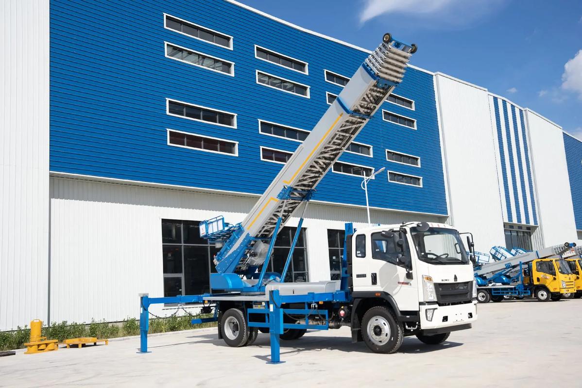 坡头小型云梯车上料车租赁多少钱