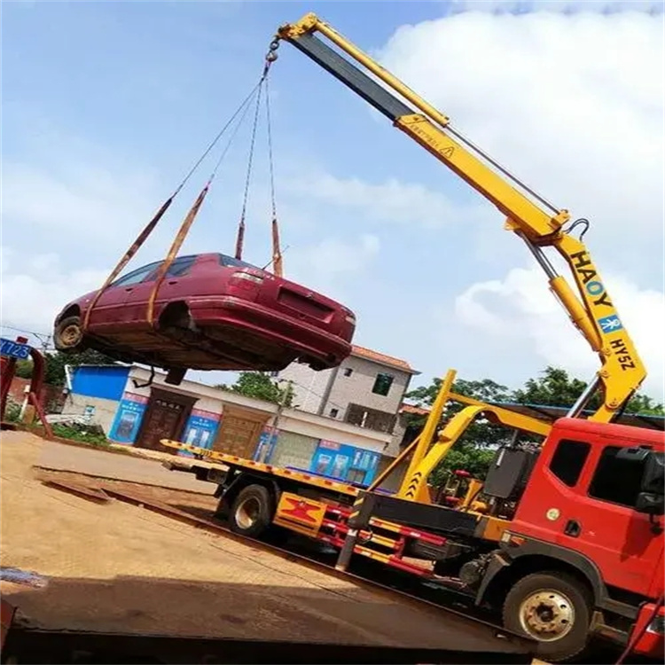 坡头吊车救援小汽车怎么吊