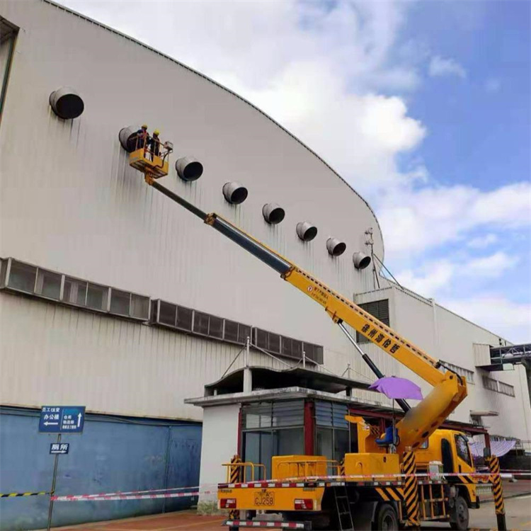 坡头高空作业车出租服务：专业广告牌安装解决方案