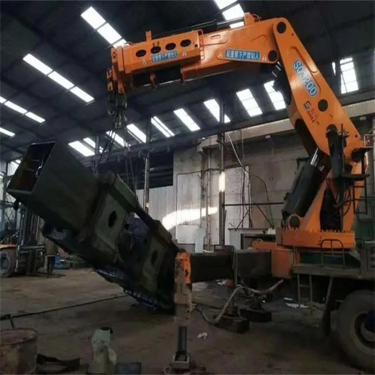 坡头200吨折臂吊出租