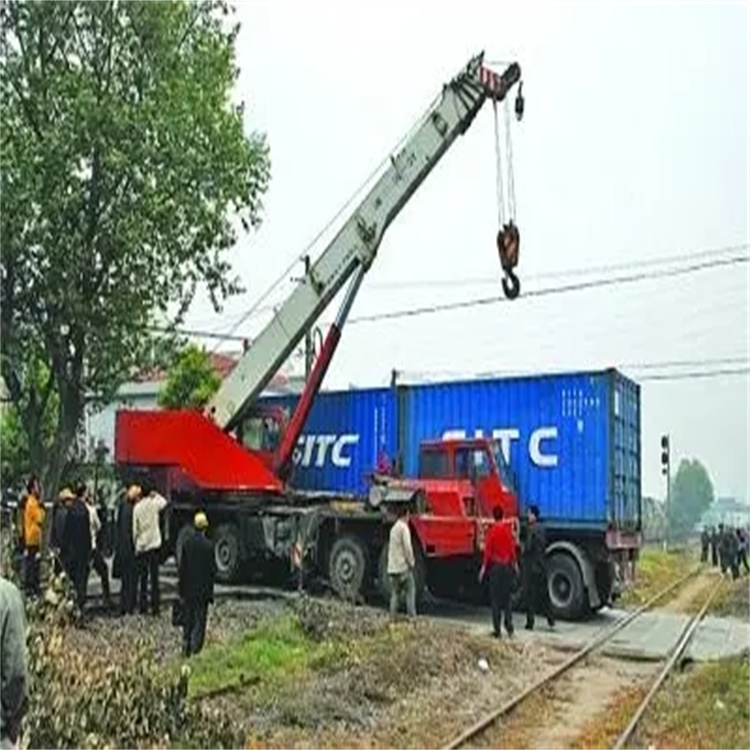 坡头如何快速找到附近的吊车救援公司